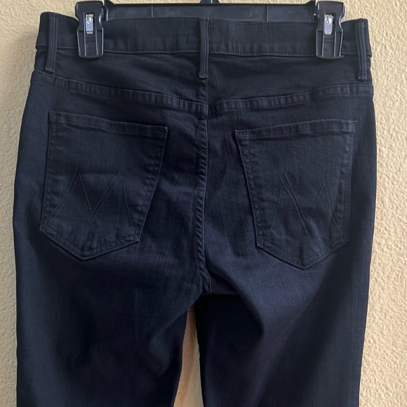MOTHER “The Insider Crop Step Fray” Jeans In Not Guilty Wash Size 30 Like New! - Picture 12 of 13